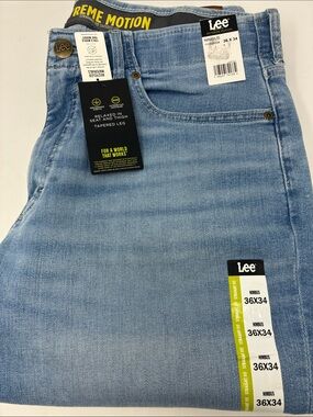 Lee Men's Extreme Motion Straight Taper Jean, Nimbus, 36W x 34L